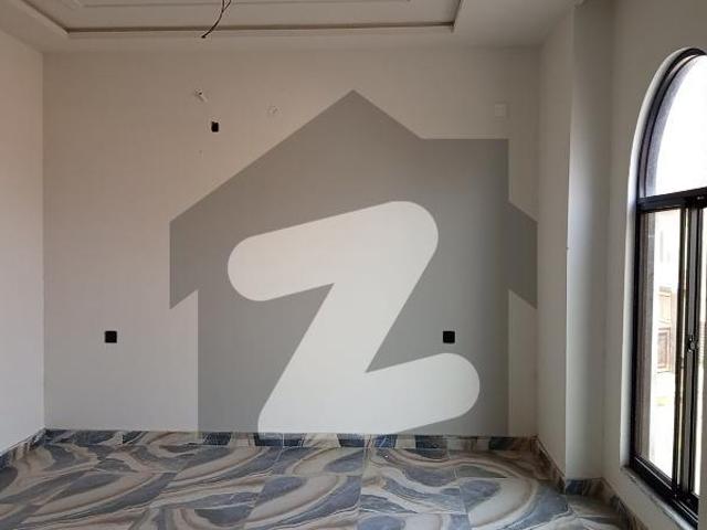 House for sale in Faisalabad, Islamabad Capital Territory