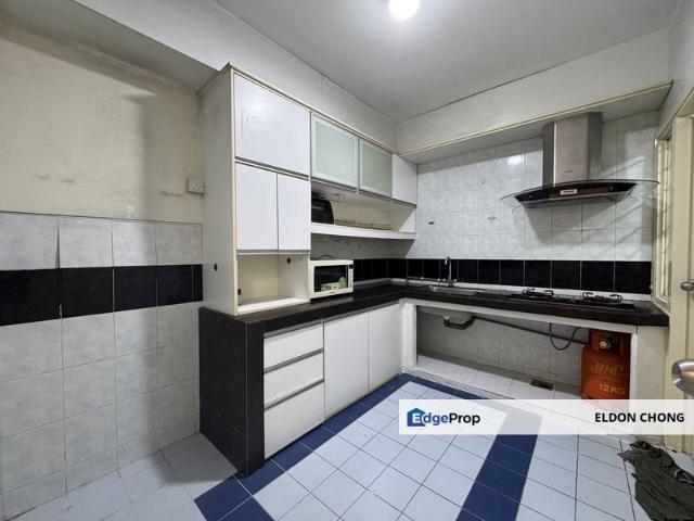 Condominium for rent in Country Heights Damansara, Kuala Lumpur