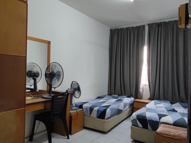 Room for rent in Country Heights Damansara, Kuala Lumpur