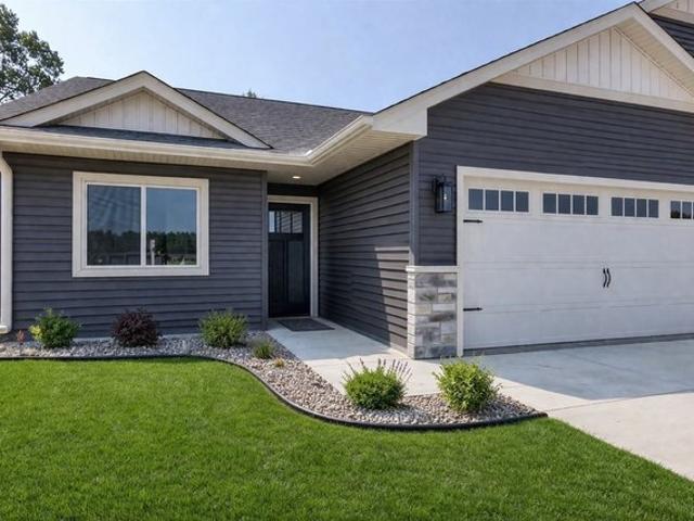 Townhouse for sale in Endeavor, Wisconsin
