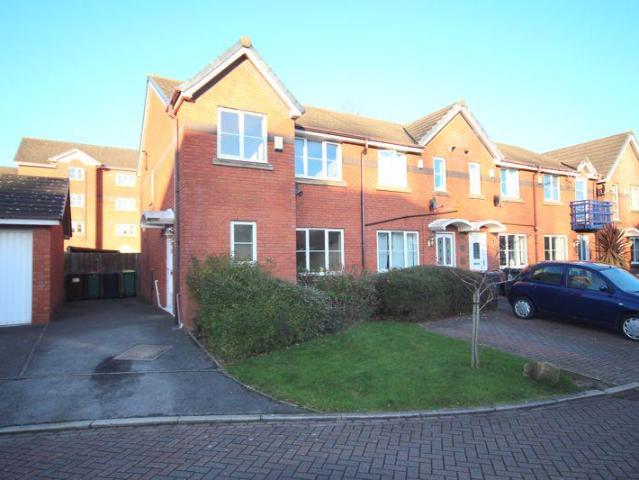 House for rent in Ashton-on-Ribble, Higher Bartle