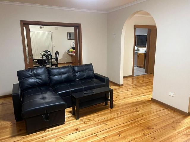 Room for rent in Camerons Creek, Victoria