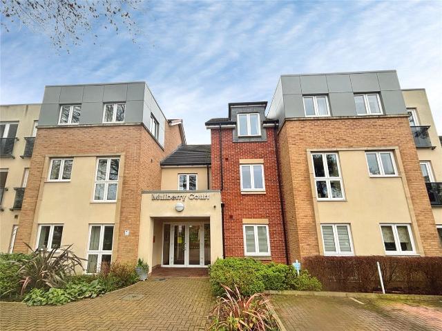 Apartment for rent in Whetstone, Pinfold