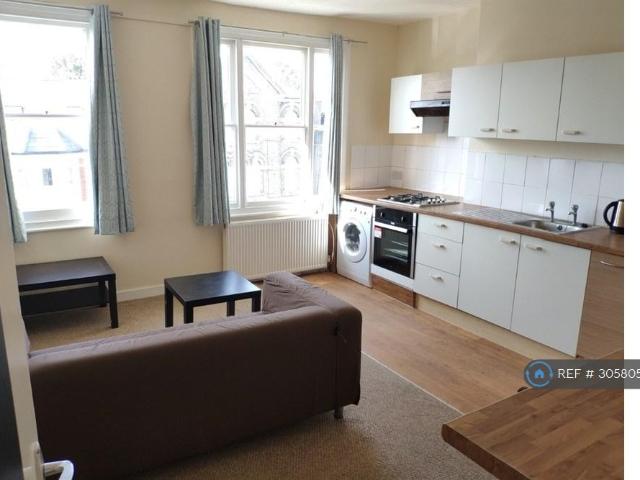 Apartment for rent in London Borough of Wandsworth, Greater London