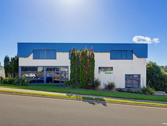 Warehouse for rent in South Australia
