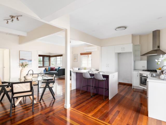 House for sale in Camp Hill, Greater Brisbane