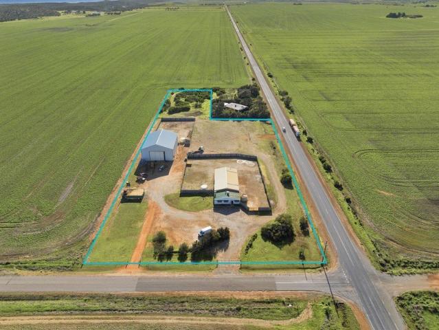 House for sale in South Greenough, Western Australia