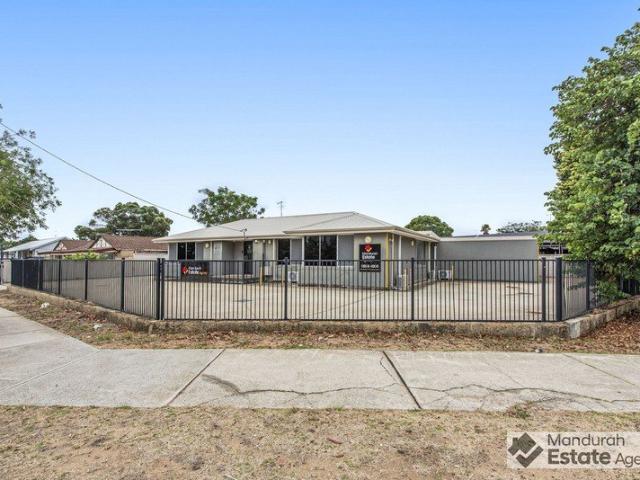 House for sale in Parklands, Western Australia