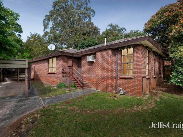 House for sale in Chirnside Park Country Club Estate, Melbourne