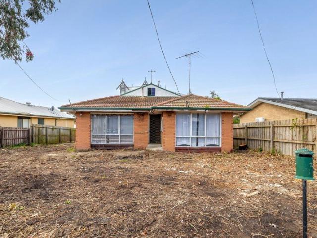 House for sale in Ocean Grove, Victoria