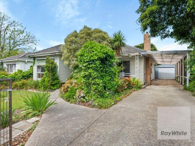 House for sale in Watsonia, Melbourne