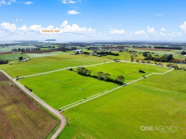 Cottage for sale in Forest, Tasmania