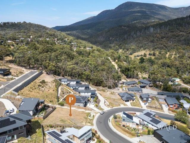 Land for sale in Lenah Valley
