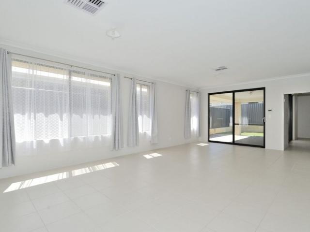 House for rent in Landsdale, Western Australia