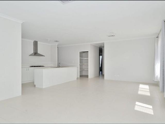 House for rent in Landsdale, Western Australia
