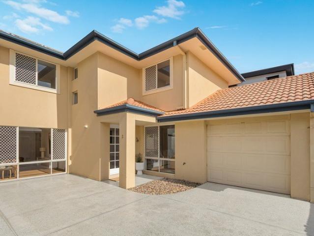 House for sale in Fernbrook, Queensland