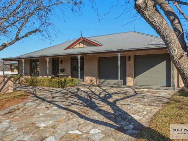 House for sale in Piallamore, New South Wales