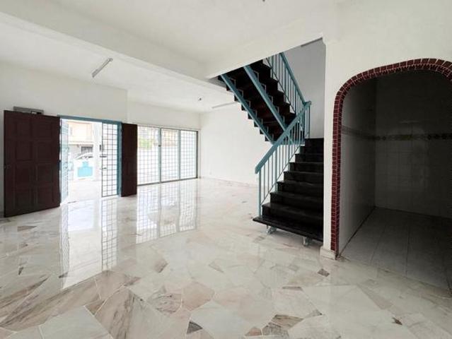 Terraced House for sale in Petaling, Subang Jaya