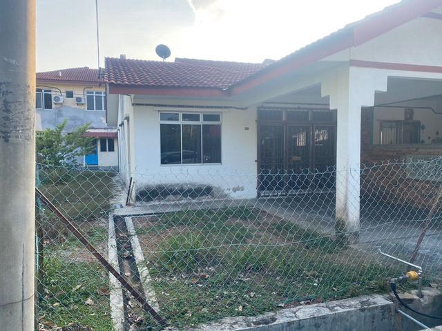Terraced House for sale in Durian Tunggal, Malaka