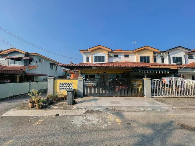 Terraced House for sale in Sendayan Village, Negeri Sembilan