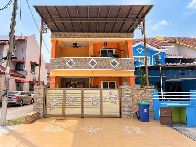 Terraced House for sale in Seri Kembangan, Majlis Bandaraya Subang Jaya