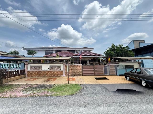 Residential House for sale in Bandaraya Klang, Klang
