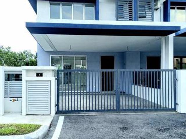 Terraced House for sale in Nilai, Negeri Sembilan