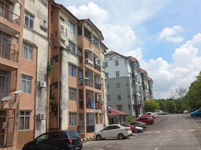 Apartment for sale in Tanjong Sepat, Selangor