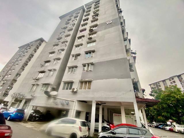 Apartment for sale in Country Heights Damansara, Kuala Lumpur