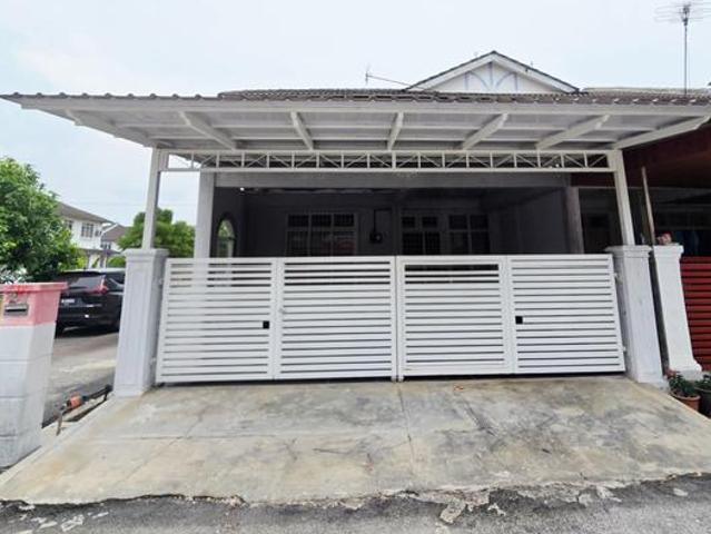 Terraced House for sale in Wellesley, Penang