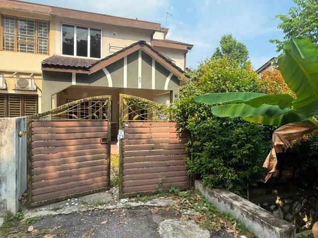 Terraced House for sale in Shah Alam, Petaling