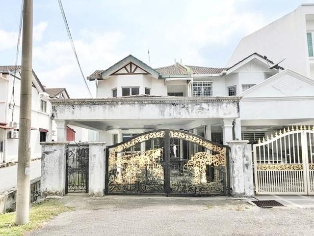 Terraced House for sale in Country Heights Damansara, Kuala Lumpur