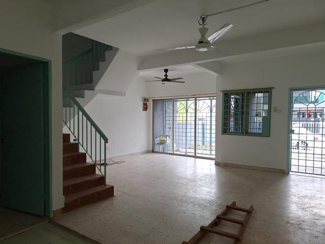 Terraced House for sale in Langat, Selangor