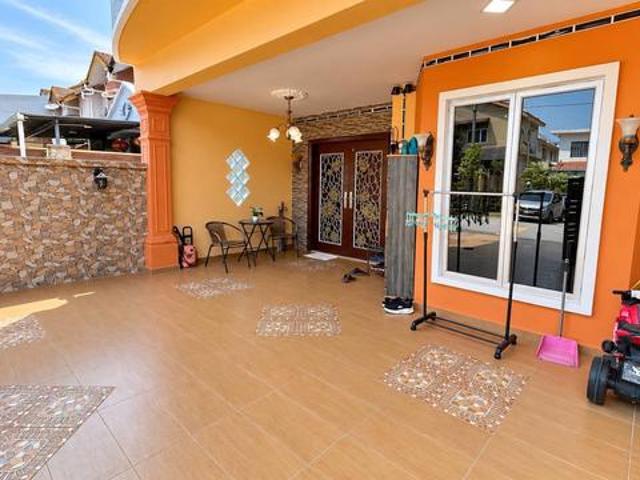 Terraced House for sale in Seri Kembangan, Majlis Bandaraya Subang Jaya