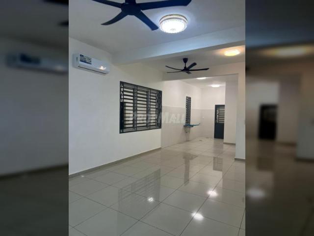 Apartment for rent in Labu Jaya, Negeri Sembilan
