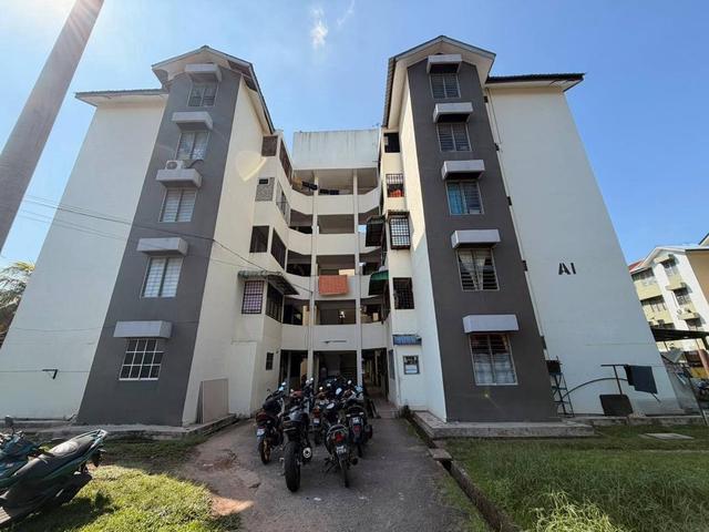 Flat for sale in Wellesley, Penang