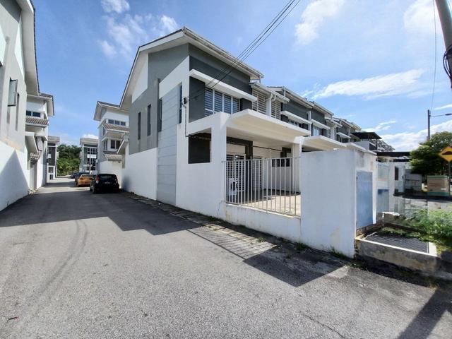 Terraced House for sale in Petaling, Alam Impian