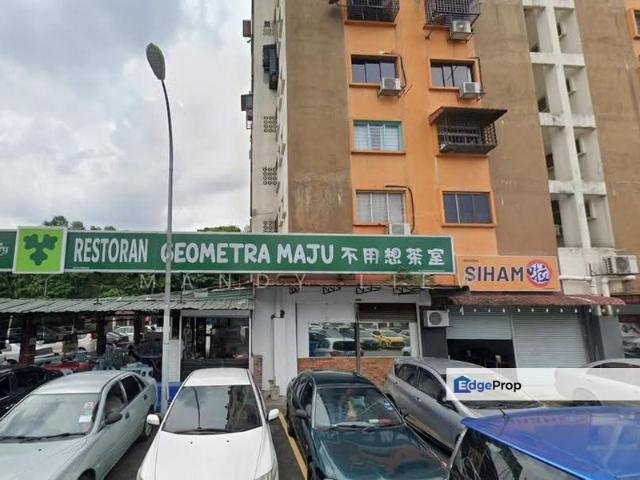 Shop for sale in Kepong