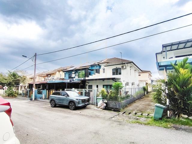 Terraced House for sale in Petaling, Subang Jaya