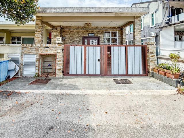 Terraced House for sale in Zon Perindustrian Bebas Telok Panglima Garang, Teluk Panglima Garang