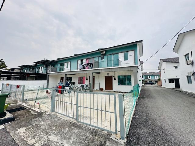 Terraced House for sale in Wellesley, Penang