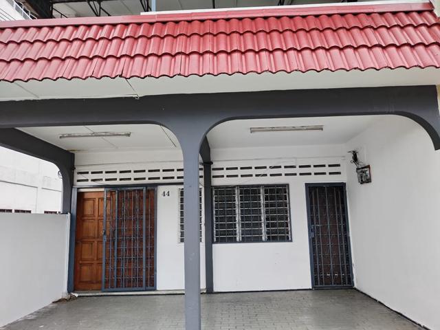 Terraced House for sale in Country Heights Damansara, Kuala Lumpur