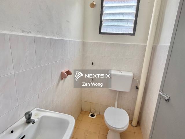 Residential House for sale in Kulai