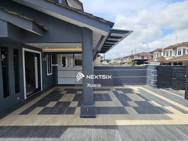 Residential House for sale in Ulu Tiram, Johor