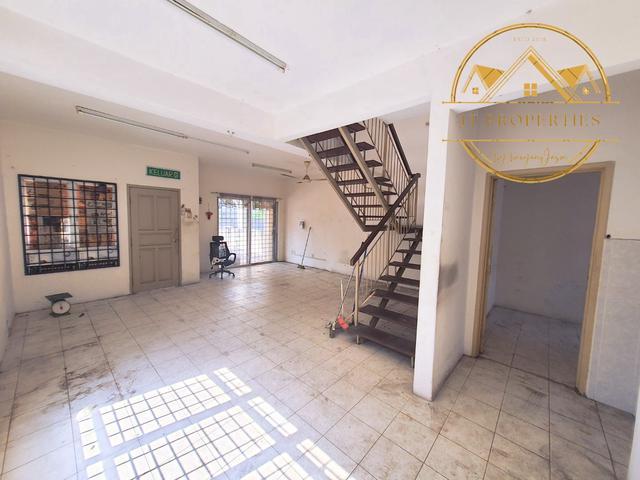 Terraced House for sale in Petaling, Subang Jaya