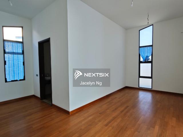 Residential House for sale in Petaling, Damansara Damai