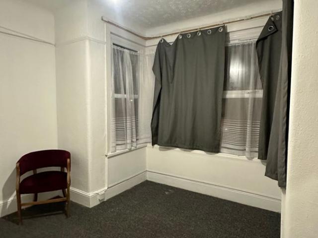 Apartment for rent in Gants Hill, Greater London