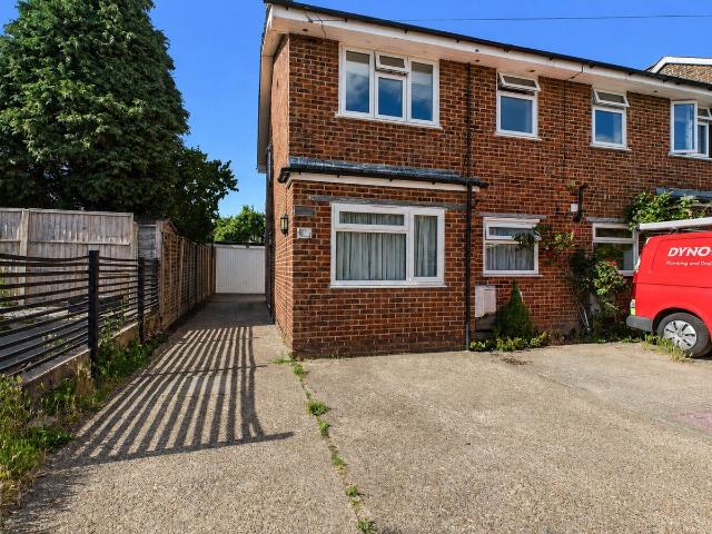 House for rent in Red Hill, Surrey