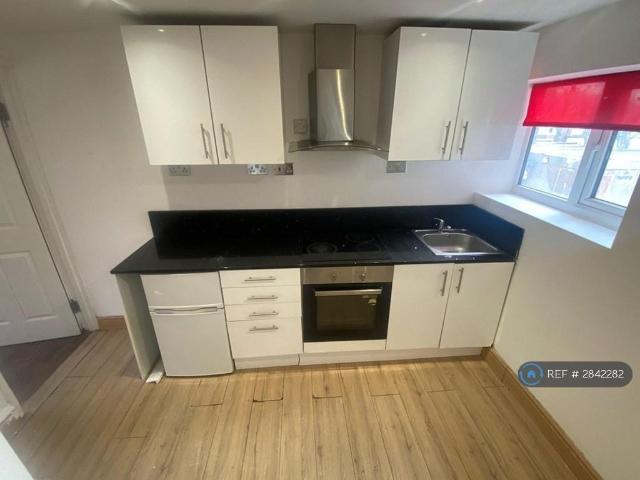 Apartment for rent in Cauldwell, Bedford