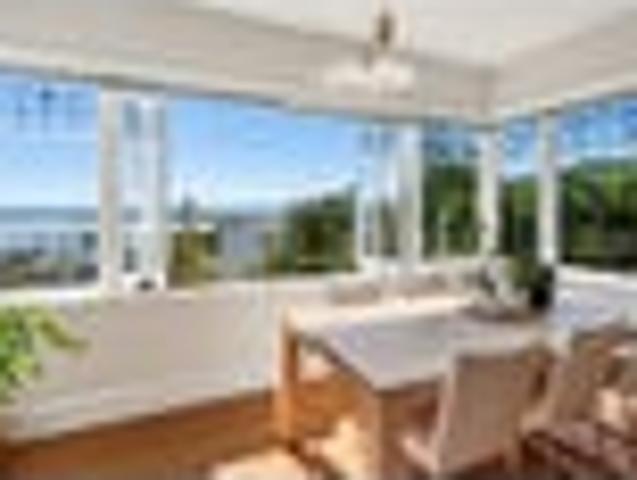 House for sale in Moncks Spur, Christchurch